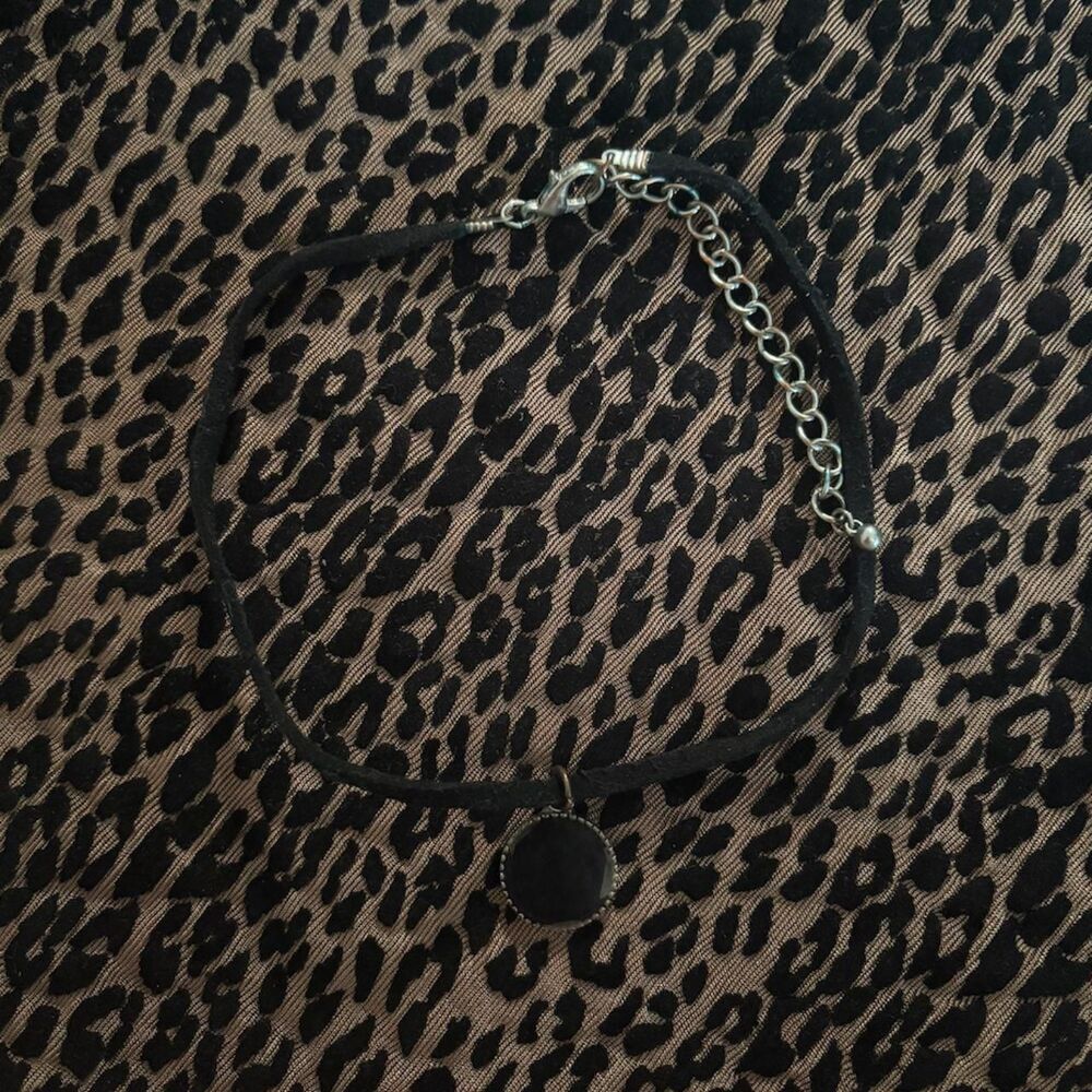 Women's Black Necklace/ Choker